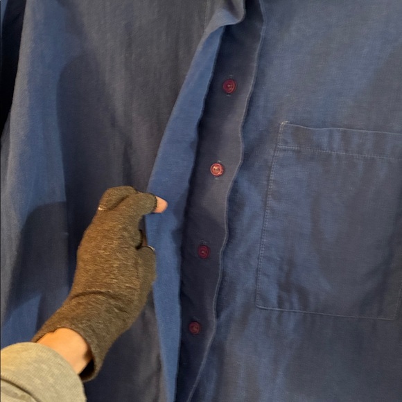 Vintage Hampton Place Women’s Blue Button-Up Shirt - Picture 3 of 7